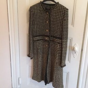 St John Black and Gold Tweed Long Jacket sz 8
